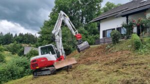Gartenarbeiten mit Bagger
